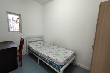 Taman Connaught (Sri Cendekia)