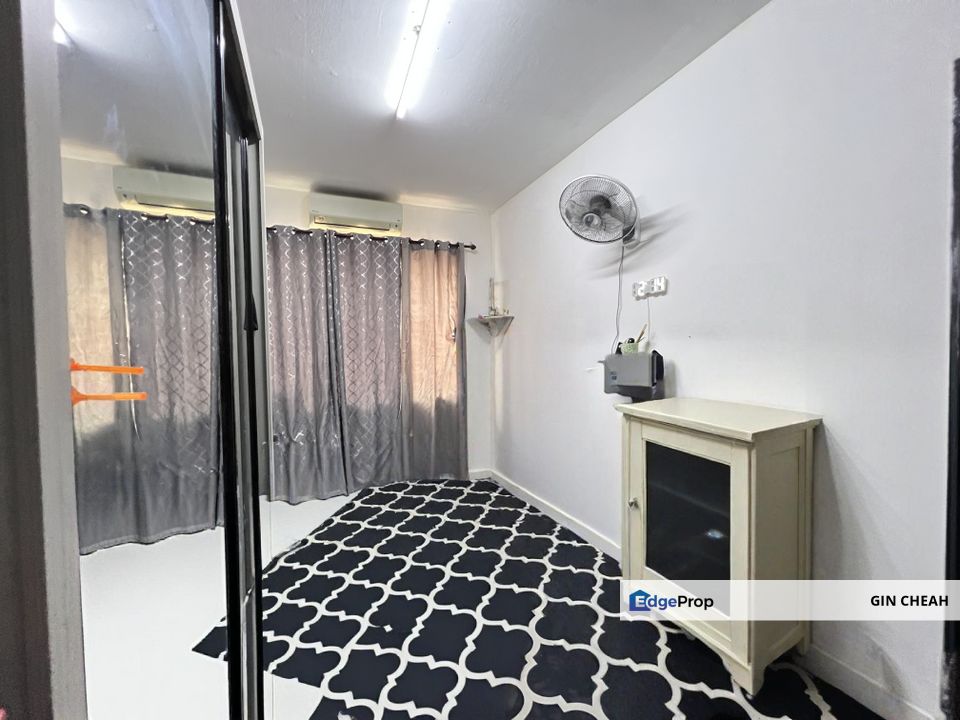 Dagang in Ampang, 3 Storey Terrace House For Sale, walking distance to Ampang LRT Station,  Good location , Selangor, Ampang