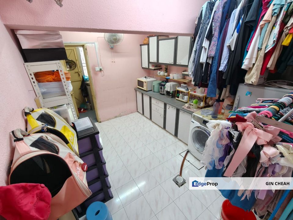 Taman Sri Bahagia, 2 Storey Terrace House For Sale, Freehold, Renovated, Good Location , Selangor, Cheras