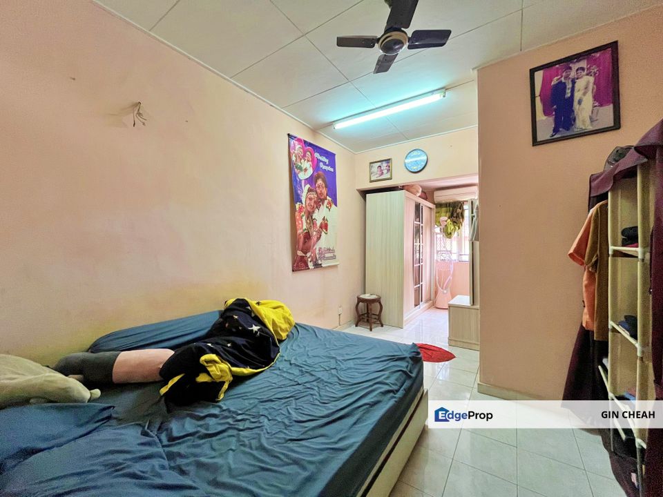 Cheras Mewah, 2 Storey Terrace House For Sale, Freehold, Renovated with Kitchen and Room Extended, No Facing House , Kuala Lumpur, Cheras