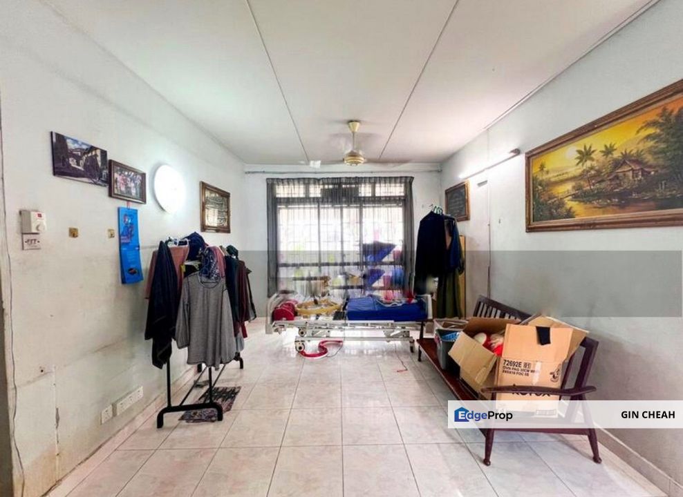 Taman Bukit Cheras in Cheras KL, 2 Storey Bungalow For Sale, Freehold, Big Land Area, Open Facing , Kuala Lumpur, Cheras