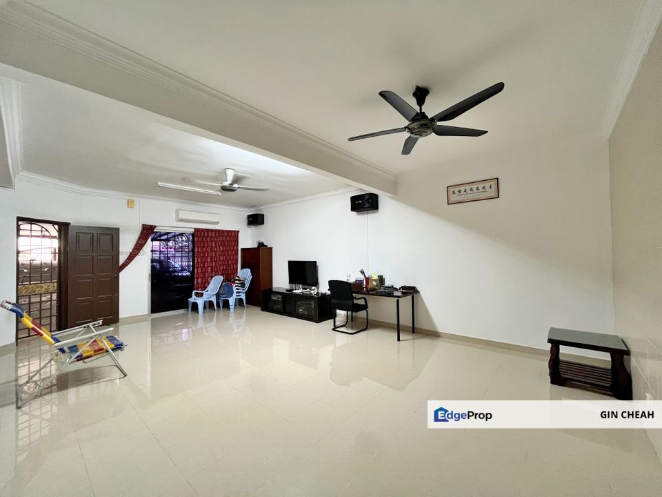 Cheras Mewah, 2 Storey Superlink For Sale, Freehold, Renovated with Kitchen Extended, No Facing House , Kuala Lumpur, Cheras