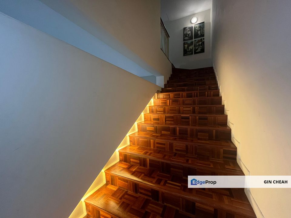 The Royale In Segar Perdana, 2 Storey Terrace For Sale, Limited Freehold, Renovated Unit, Gated Guarded, Selangor, Cheras