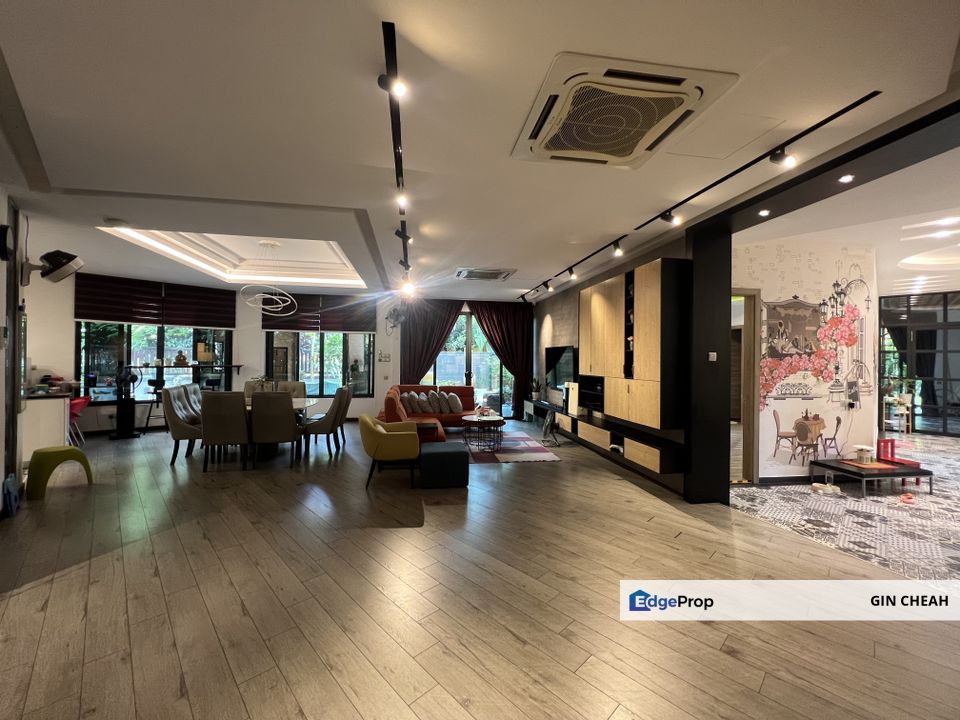 Country Heights In Kajang, 2 Storey Bungalow For Sale, Tastefully and Newly Renovated, Large Sky Garden and Balcony
, Selangor, Country Heights