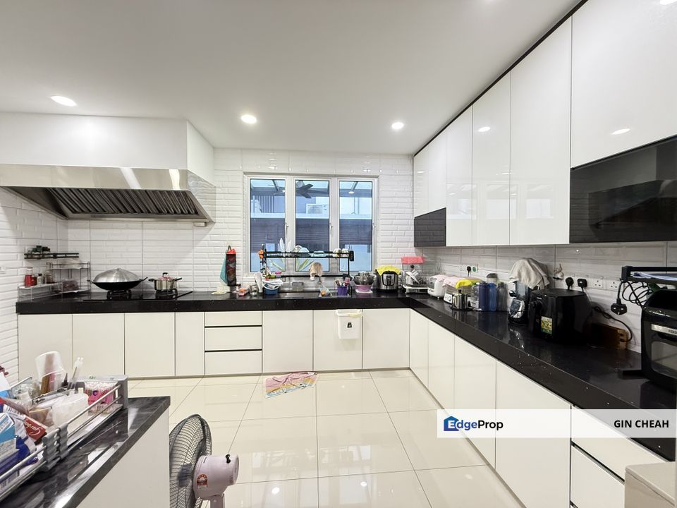 Jade Hills in Kajang, 2 Storey Cluster Semid For Sale, Fully Renovated, Super Good Condition, Nice Enviroment, Selangor, Kajang