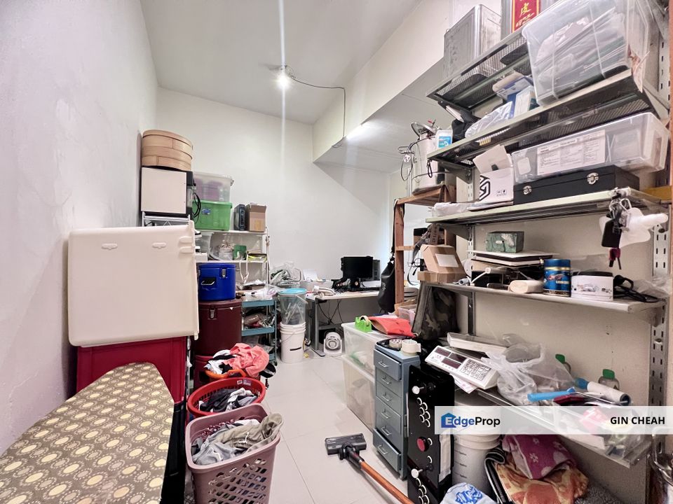 Ceriana In Taman Seri Cheras, 2.5 Storey Semid For Sale, Low Density, No Facing House, Renovated, Gated Guarded, Selangor, Cheras