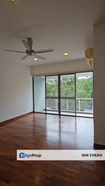 Twin Palm In Sungai Long, 2 Storey Superlink For Sale, Double Volume Ceiling with Modern Design, Not Facing House, Club House, Selangor, Kajang