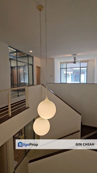 Twin Palm In Sungai Long, 2 Storey Superlink For Sale, Double Volume Ceiling with Modern Design, Not Facing House, Club House, Selangor, Kajang
