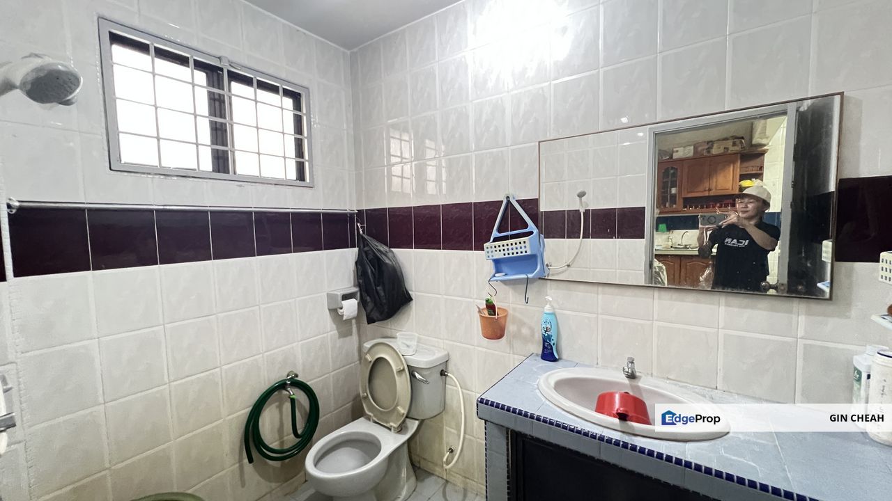 Lembah Maju, 2 Storey Terrace For Sale, Fully Extended, Renovated Unit, Gated Guarded, Good Location, Selangor, Pandan Indah