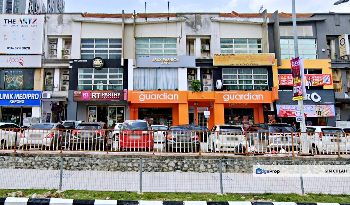 Metro Perdana In Taman Usahawan Kepong, 3 Storey Terrace Shop For Sale, Tenanted With Rental RM17,000, Kuala Lumpur, Kepong