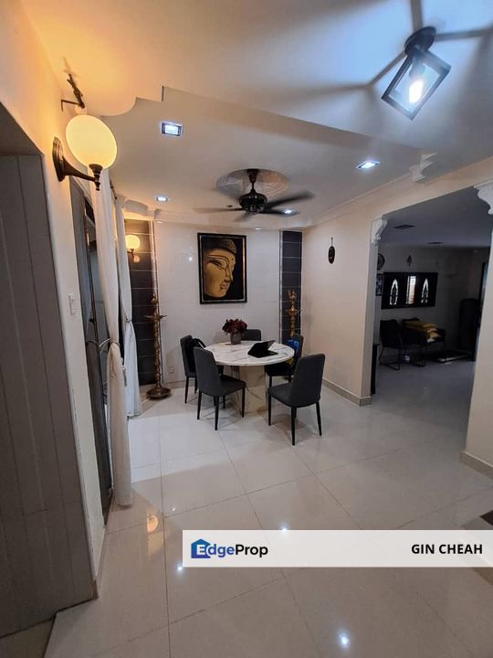 Taman Kinrara Seksyen 2 In Puchong, 2 Storey Terrace For Sale, Fully Renovated With Extended Front and Back, Selangor, Puchong