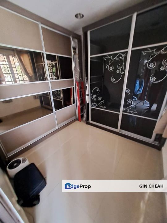 Taman Kinrara Seksyen 2 In Puchong, 2 Storey Terrace For Sale, Fully Renovated With Extended Front and Back, Selangor, Puchong