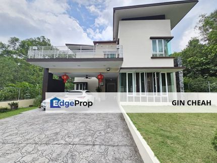 Taman Equine In Seri Kembangan, 2 Storey Bungalow For Sale, Super Big Land, Extended Kitchen, Beautiful Landscape, Selangor, Seri Kembangan