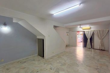 Jalan Sri Petaling 9