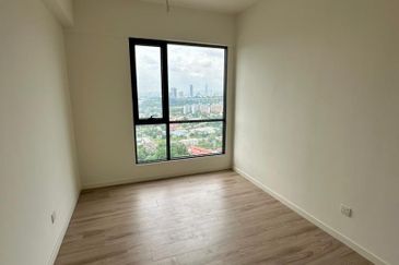 Emerald 9 Condominium