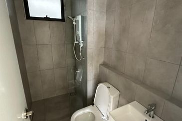 Emerald 9 Condominium