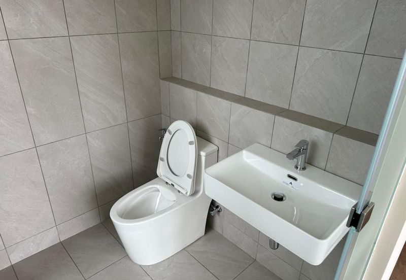 Emerald 9 Condominium