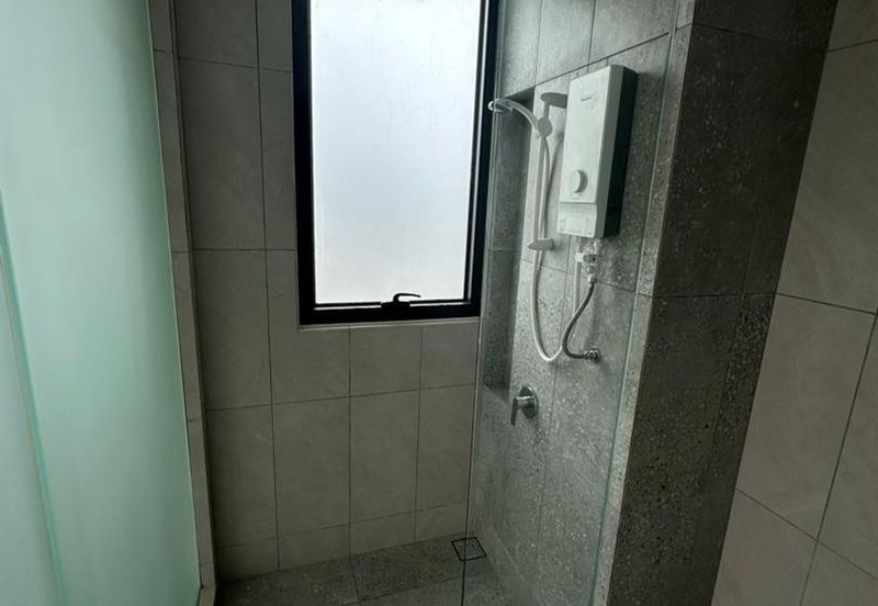 Emerald 9 Condominium