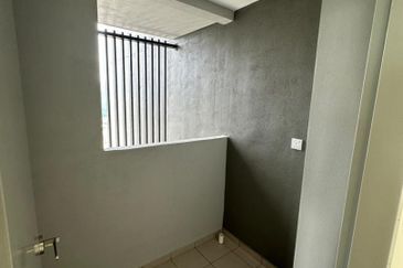 Emerald 9 Condominium