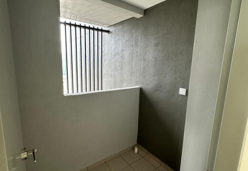 Emerald 9 Condominium