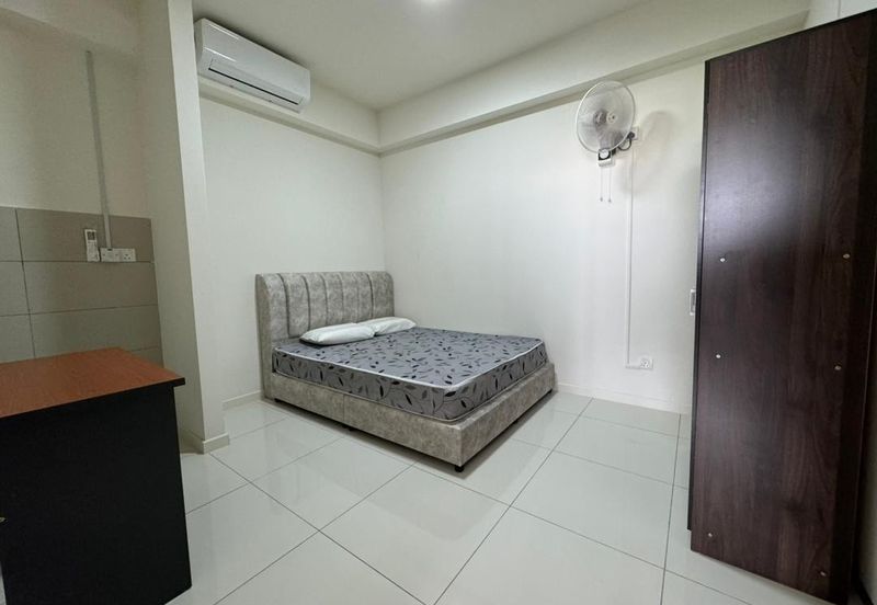 Emerald 9 Condominium