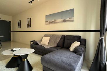 Emerald 9 Condominium