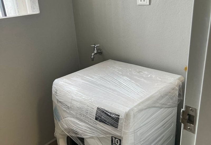 Emerald 9 Condominium