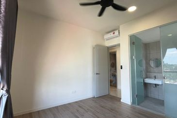 Emerald 9 Condominium