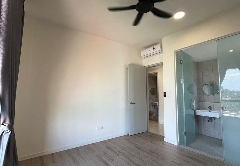 Emerald 9 Condominium