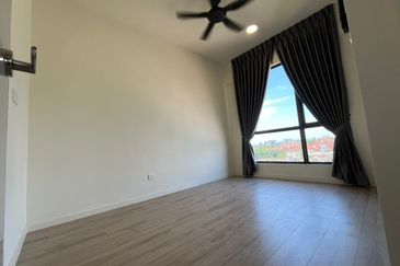 Emerald 9 Condominium