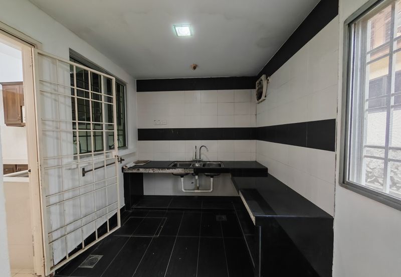 Bandar Mahkota Cheras