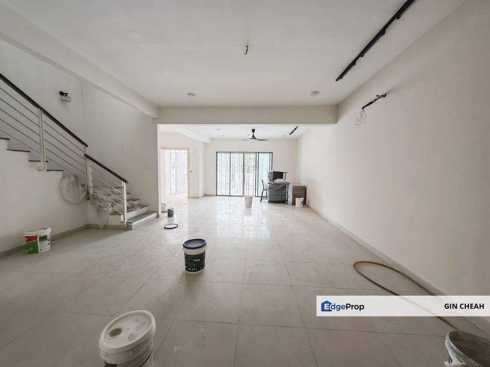 Taman Sering Ukay In Ampang, 2 Storey Superlink For Sale, Individual Title, Extended, Open Facing, Selangor, Ampang