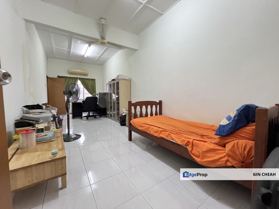 Taman Dagang Jaya In Ampang, 2 Storey Terrace For Sale, Limited Freehold, Fully Extended, Well Maintain, Move In Condition, Selangor, Ampang