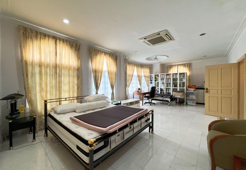 Taman Tun Dr Ismail (TTDI)