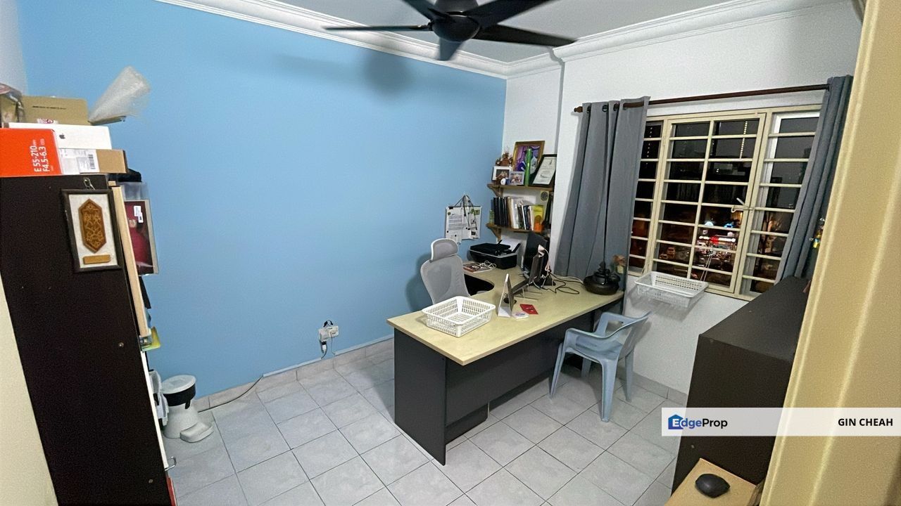 Mentari Condo In Bandar Sri Permaisuri, Good Condition, Partly Furnish, Kuala Lumpur, Cheras