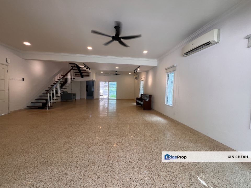 Batai Barat In Bukit Damansara, 2 Storey Bungalow For Sale, Refurbished, Large Pool, Spacious Garden, Kuala Lumpur, Damansara Heights