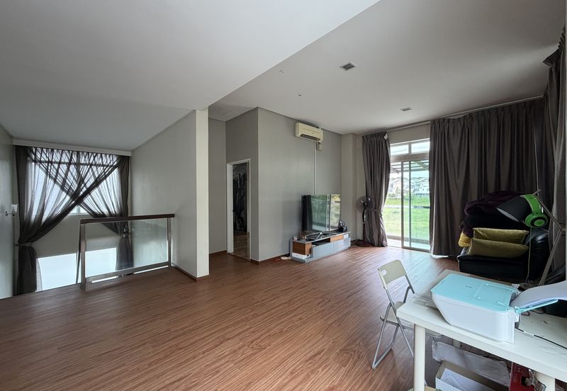 Avenue 6, Bandar Tun Hussein Onn