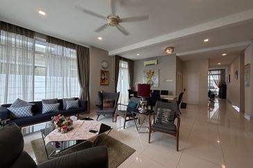 Avenue 6, Bandar Tun Hussein Onn