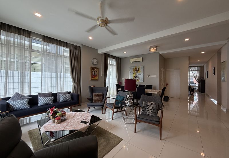 Avenue 6, Bandar Tun Hussein Onn