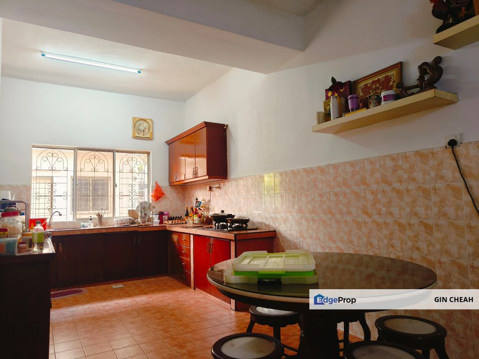 Taman Cempaka In Ampang, 2 Storey Terrace For Sale, Renovated With Fully Extended, with Approval, Near To LRT, Selangor, Ampang