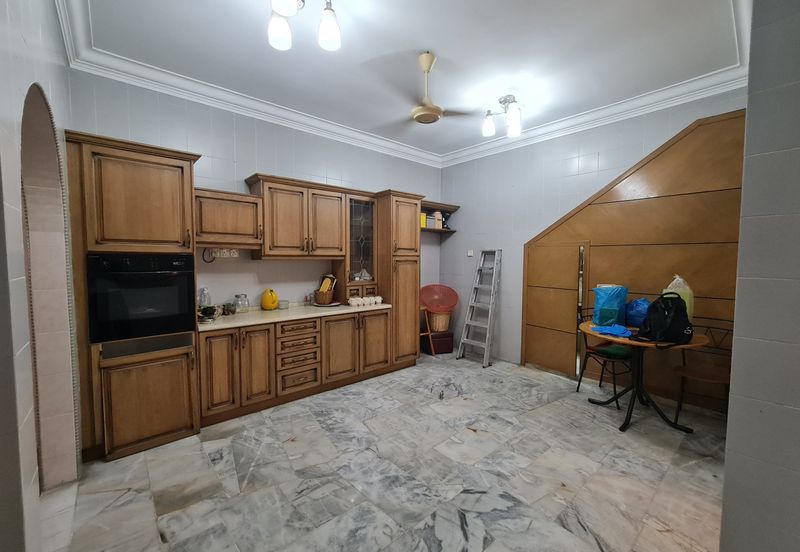 SL 4, Bandar Sungai Long