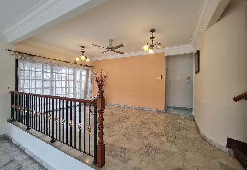 SL 4, Bandar Sungai Long