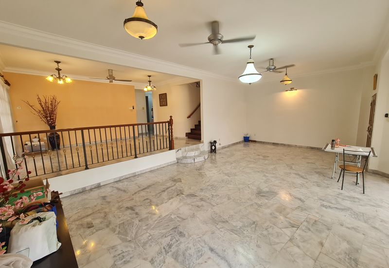 SL 4, Bandar Sungai Long