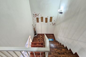 SL 4, Bandar Sungai Long