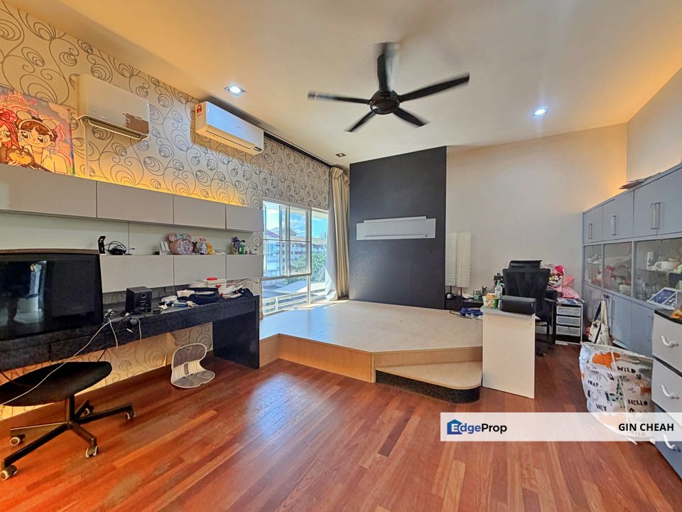 Desa Tiara In Kuchai Lama, 3.5 Storey Semid For Sale, Kitchen Extended, Low Density, Freehold, Kuala Lumpur, Kuchai Lama