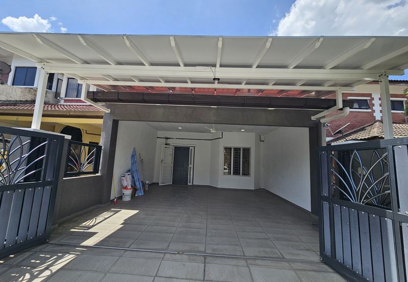 SL 9, Bandar Sungai Long