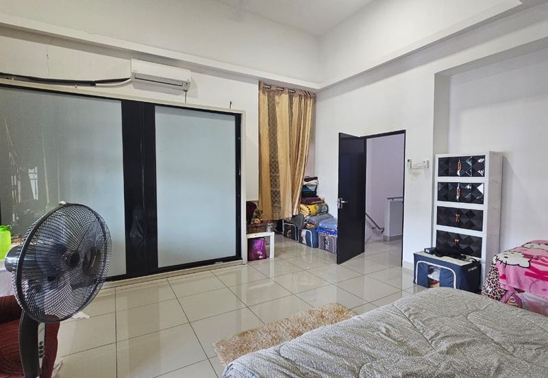 D'Premier @ Bandar Damai Perdana