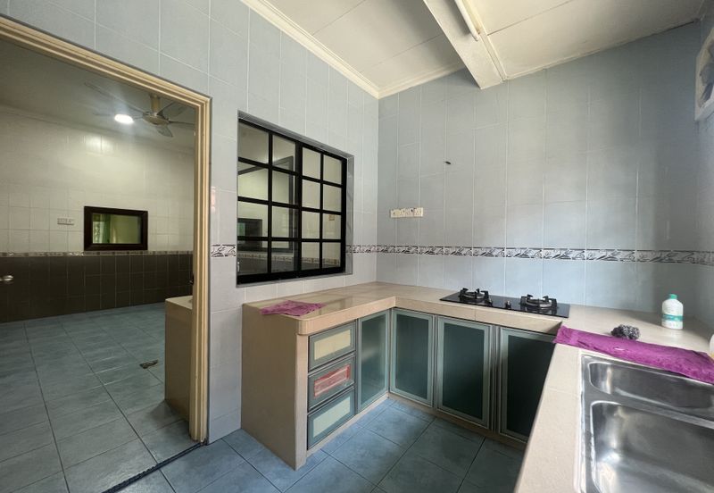 Bandar Tun Hussein Onn