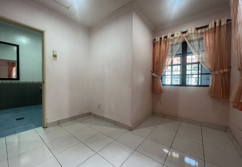 Bandar Tun Hussein Onn