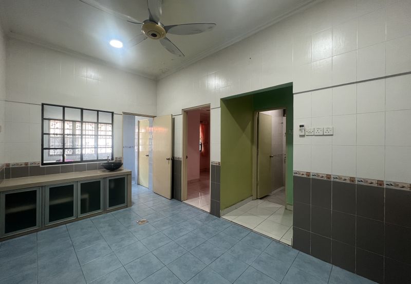 Bandar Tun Hussein Onn